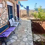 Jardin Miraculeux Gasthuis Himare